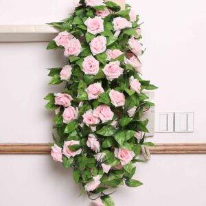 Svatební výzdoba | girlanda s umělými růžemi, délka – 2,4 m