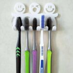 Organizér do koupelny | držák na zubní kartáčky, styl panáčci