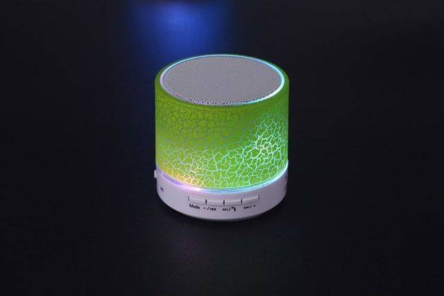 Bluetooth reproduktor / mini bluetooth speaker - svítící - Zelená
