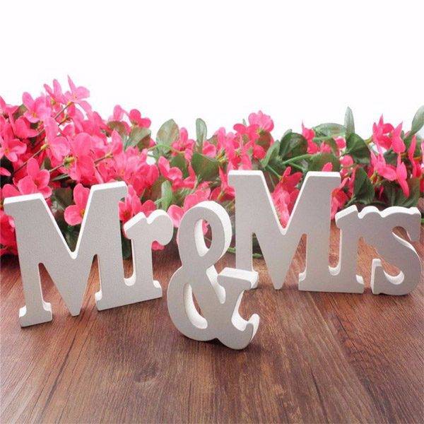 Dekorace do bytu, na svatbu - nápis Mr & Mrs
