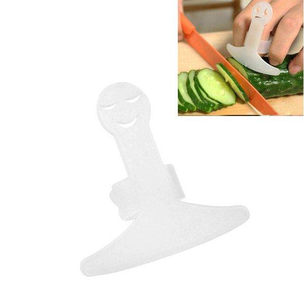 Pomocník do kuchyně | plastový chránič prstů při krájení, styl smajlík