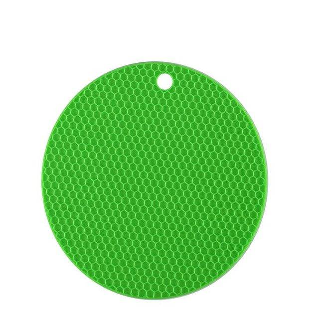 Vychytávka do kuchyně | silikonová podložka pod hrnec, průměr 14 cm - Zelená