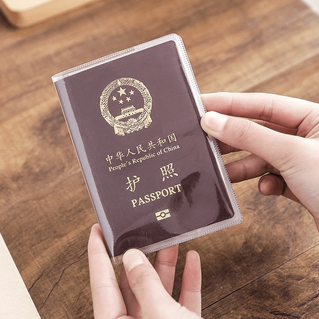 Cestovní pouzdro na pas a dokumenty - 1ks