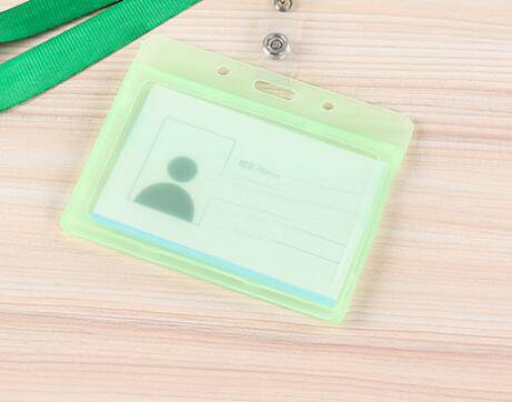 Vodotěsné transparentní pouzdro na karty - Zelená