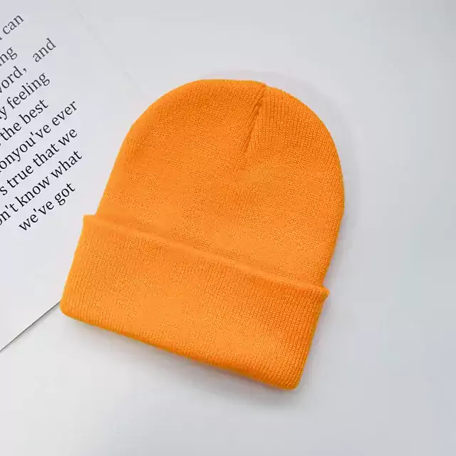 Teplá zimní čepice | Pro děti i dospělé - Zlatý, Dospělý 18x20 cm
