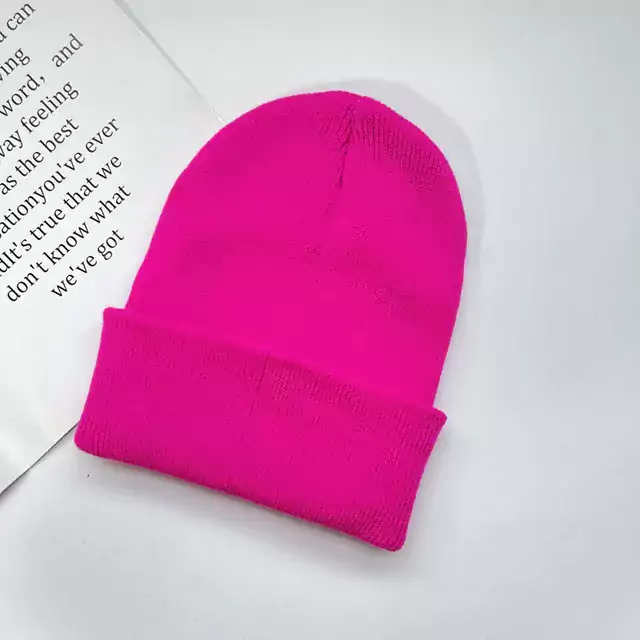 Teplá zimní čepice | Pro děti i dospělé - Růže, Dospělý 18x20 cm