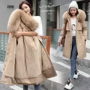 Nová dámská zimní bunda s kožešinovým límcem