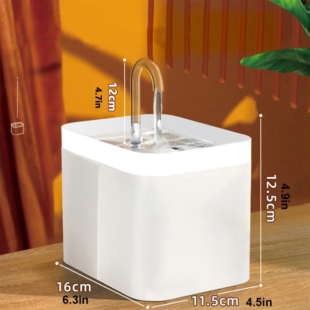 Kočičí fontánka s vodním filtrem | 1,5L - Bílá, USB