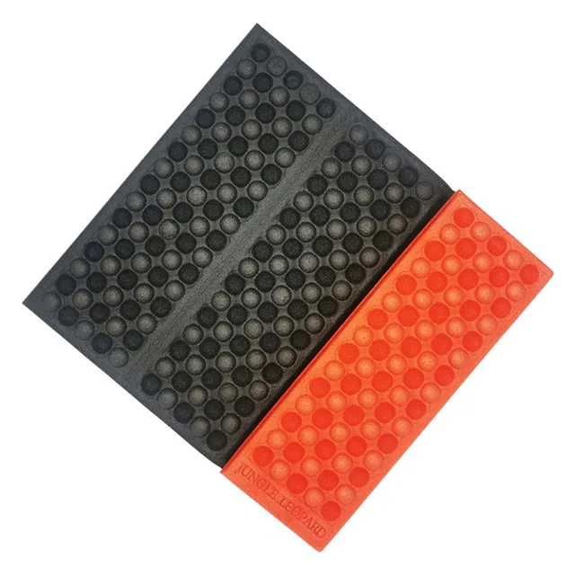 Podložka na sezení | skládací karimatka, 40 x 28 cm - černá oranžová 4násobná