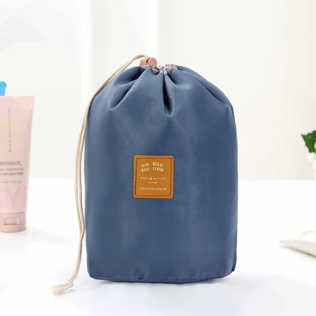 Voděodolná cestovní kosmetická taška - Tmavě modrá