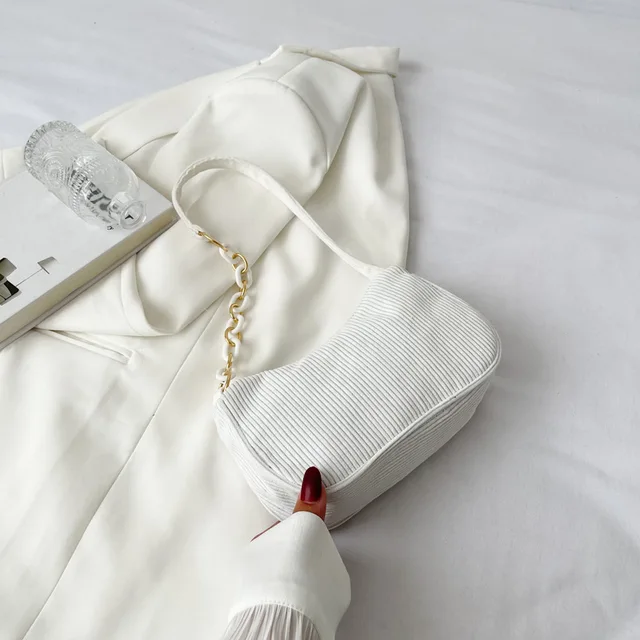 Stylová malá moderní kabelka - Bílý
