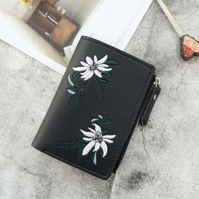 Elegantní dámská peněženka s květinovým vzorem - Černá