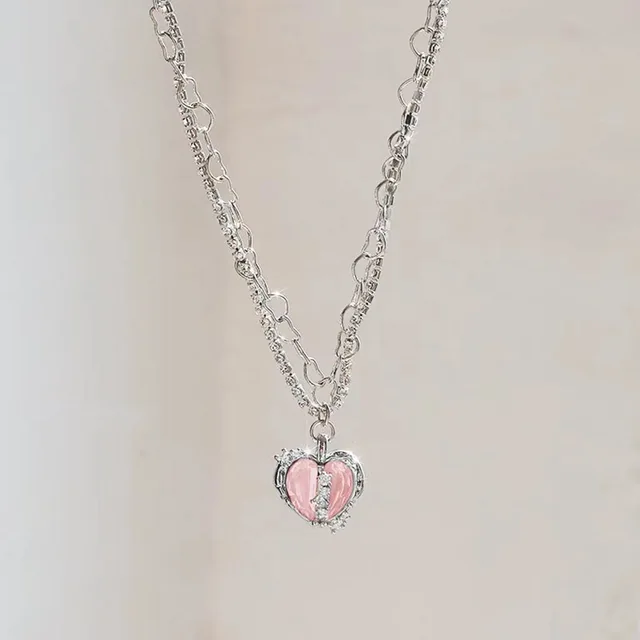 Elegantní náhrdelník s přívěskem - 11