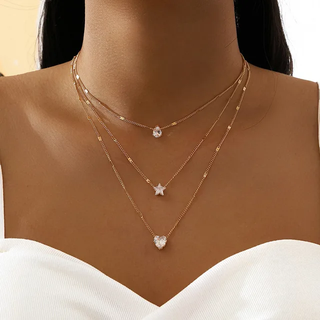 Elegantní náhrdelník s přívěskem - 23