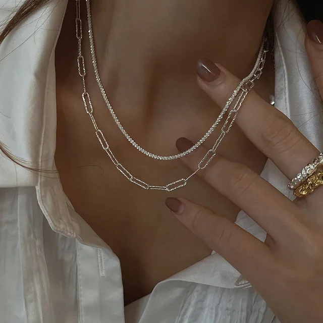 Luxusní dámský náhrdelník - 2ks stříbrné