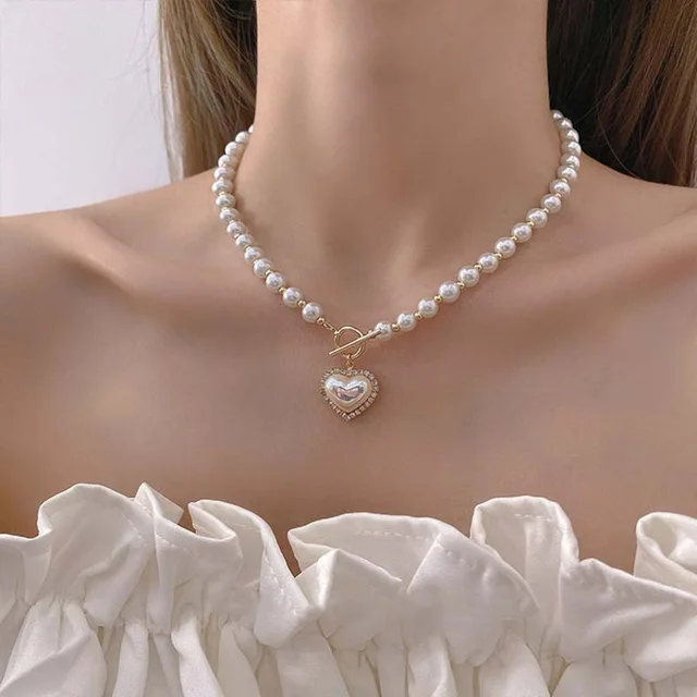 Stylový dámský náhrdelník s přívěskem - 11