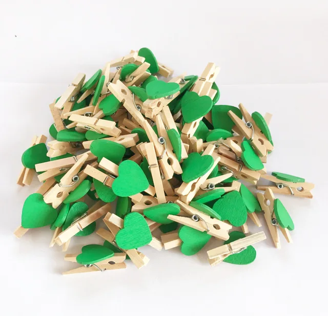 Dekorace srdíčka | dřevěné kolíčky s provázkem, 50 ks - 50KS Zelená
