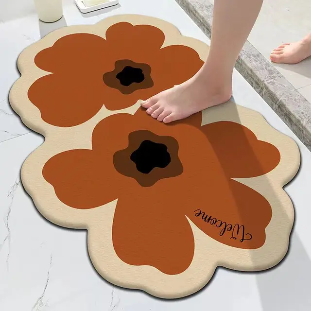 Koupelnová rohožka s motivem květů - hnědý