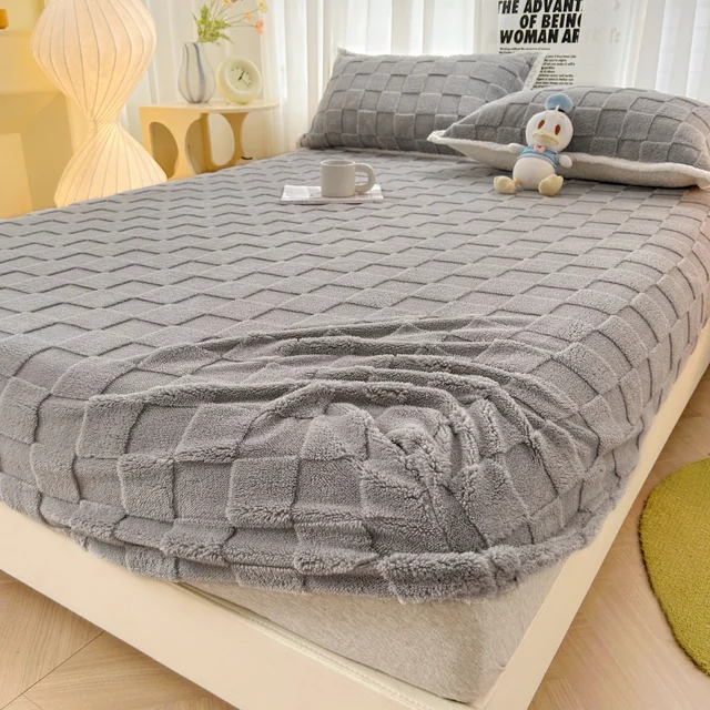 Sametový chránič matrace Dreamreal kostkovaný styl - Kostkovaná šedá, Rozměry 140 x 190 x 30 cm