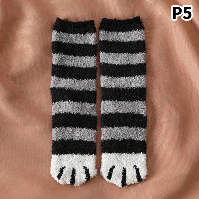 Teplé ponožky s motivem kočičích tlapek - 5