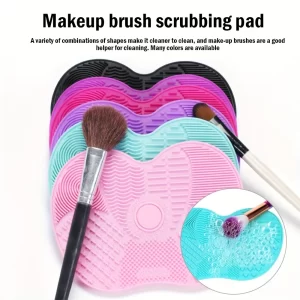 Silikonová podložka na čištění make-up štětců | kosmetické pomůcky