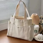 Bílá